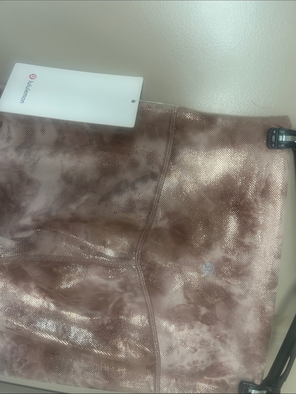 lululemon athletica Align HR Shine Pant 25" in Light Pink - Picture 4 of 8